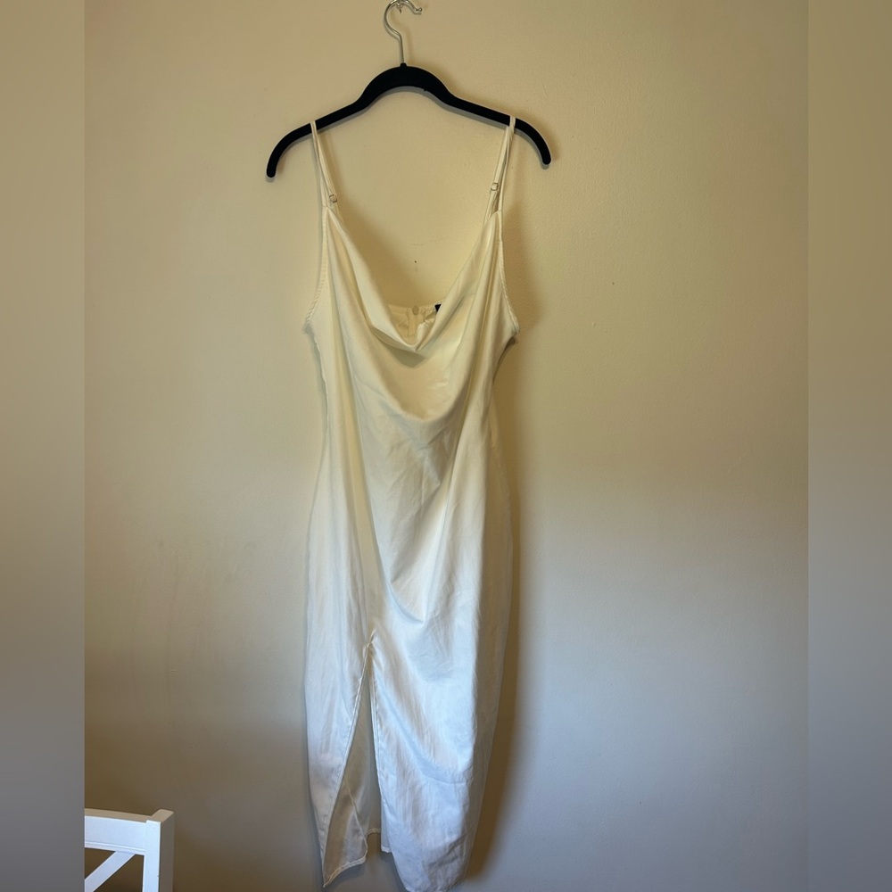 NWT Pretty Little Thing white cowl neck strappy midi dress - Picture 3 of 9
